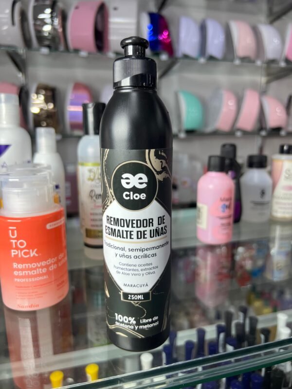 Removedor de Esmalte Semipermanente Semilíquido Maracuyá Cloe 250 ml